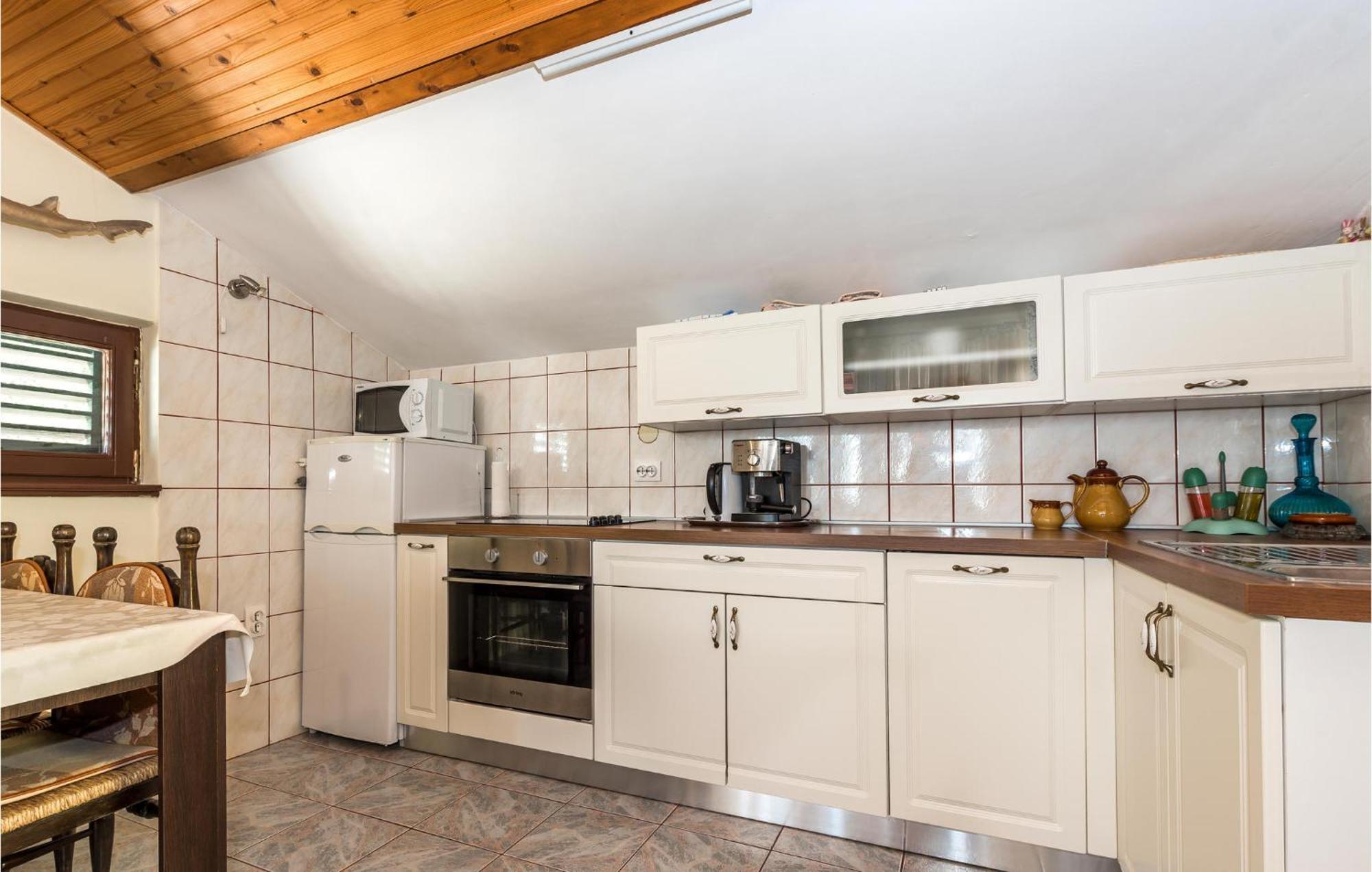 Awesome Apartment In Jadrija With Wifi Exterior foto